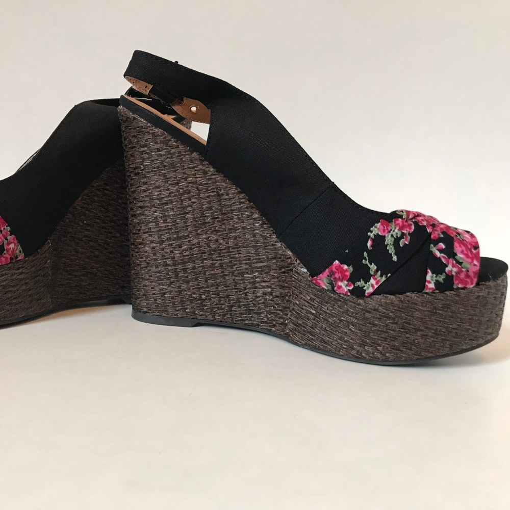 NWOB Qupid Black Canvas Bow Slingback Wedge - Picture 2 of 8